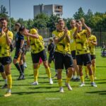 Emocje na szczytach ligowych: PKO BP Ekstraklasa i trzecia liga w pełnym rozmachu